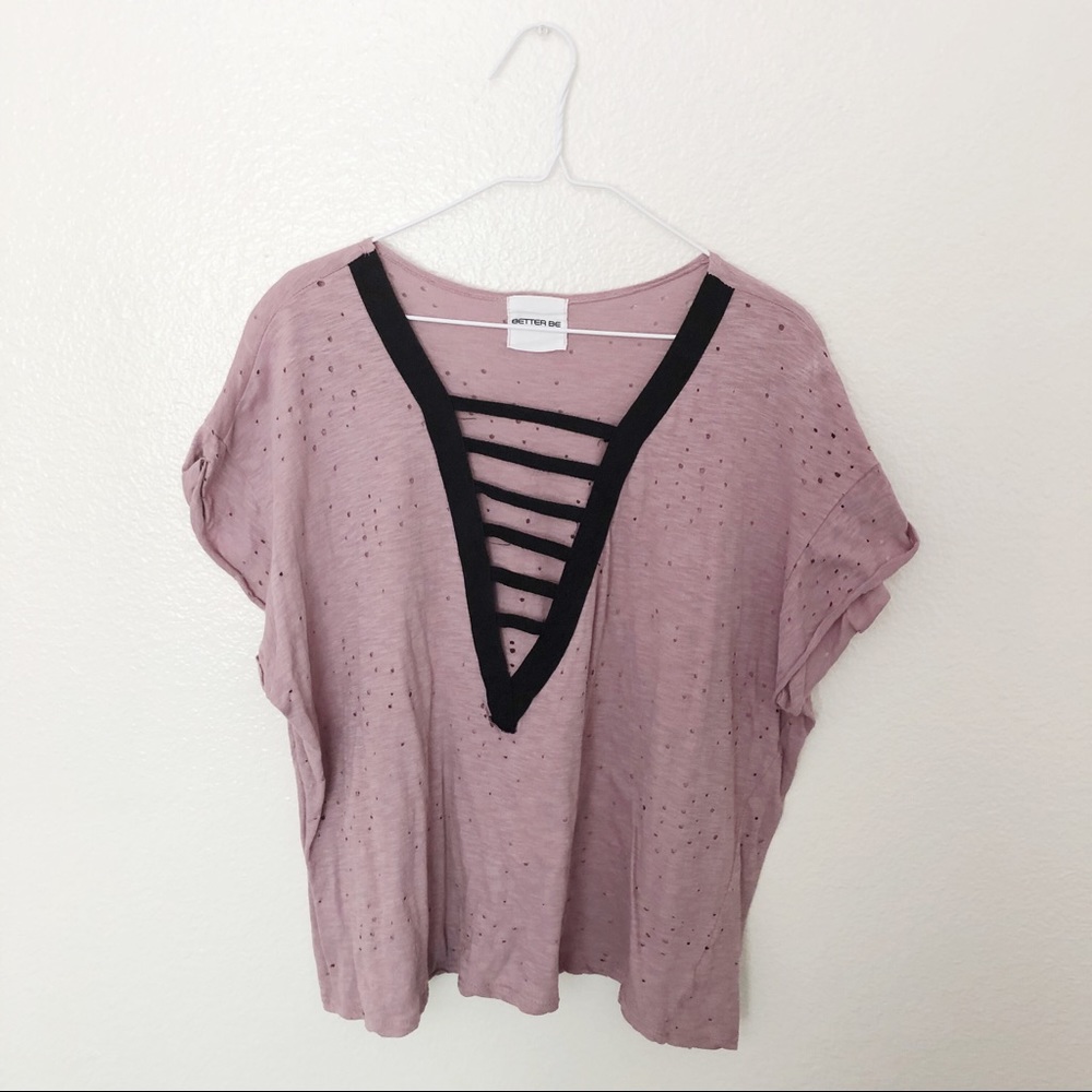 🌸Cut out Tee 🌸